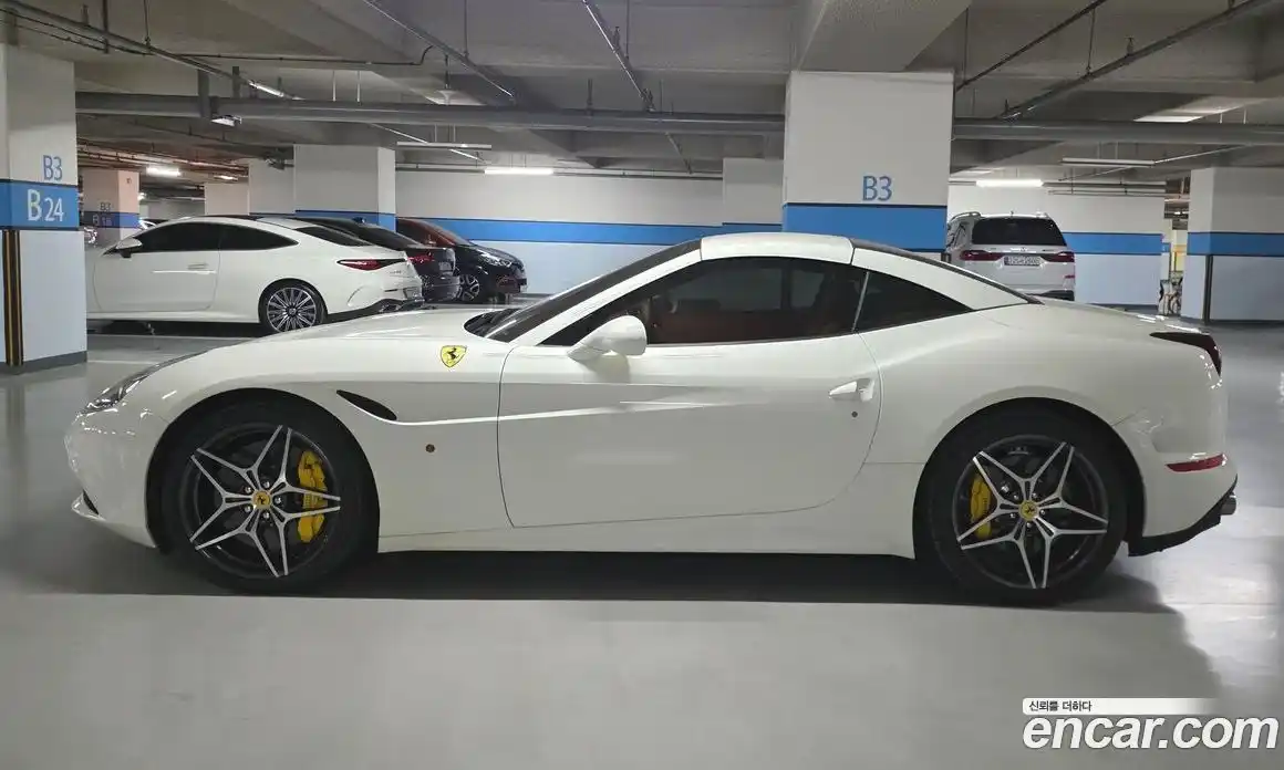 Ferrari California 2016 3.9 робот в Москве, фото 11