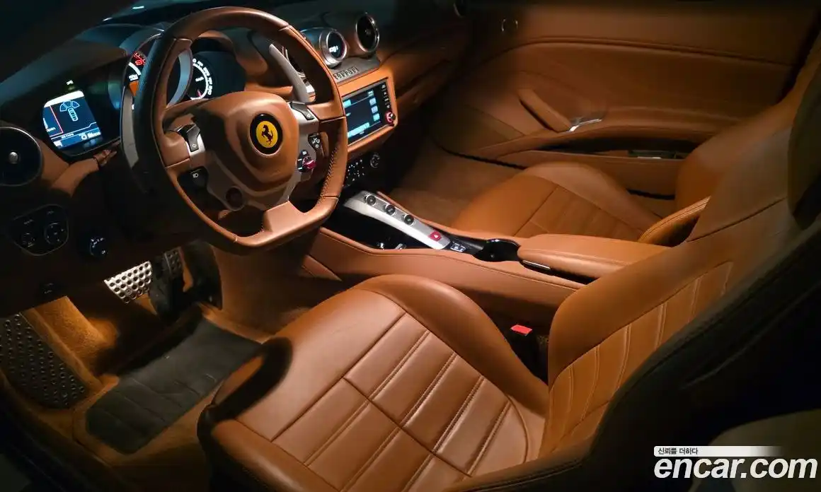 Ferrari California 2016 3.9 робот в Москве, фото 12