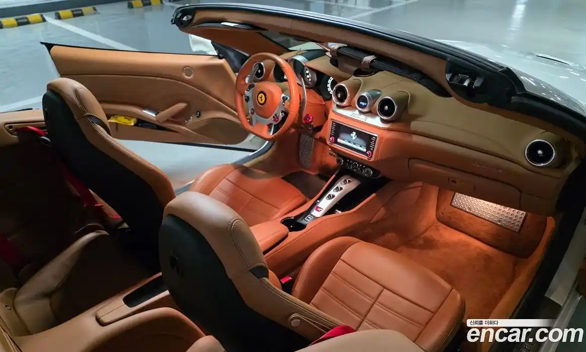 Ferrari California 2016 3.9 робот в Москве, фото 15