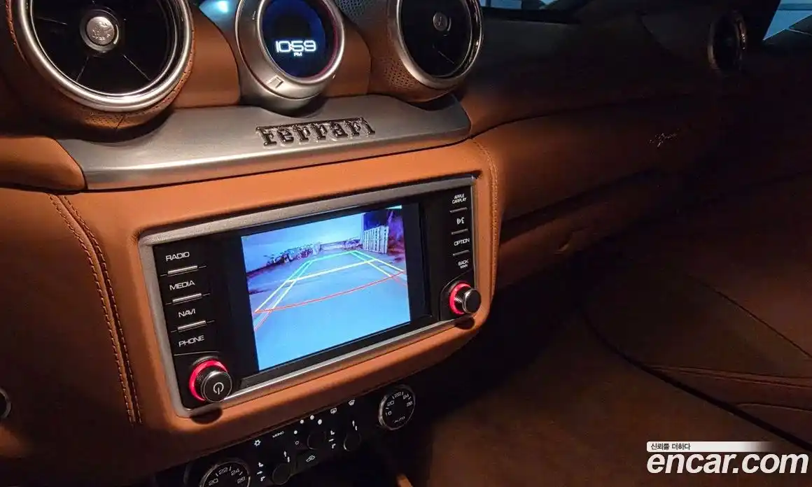Ferrari California 2016 3.9 робот в Москве, фото 18