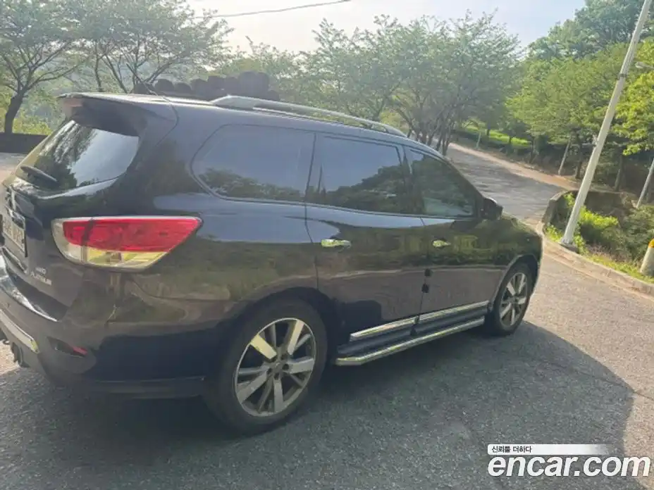 Nissan Pathfinder 2015 3.5 вариатор в Москве № 2065620, фото 5