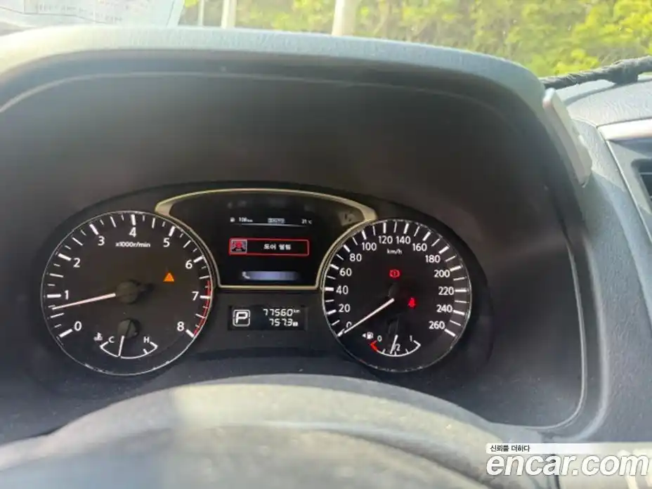 Nissan Pathfinder 2015 3.5 вариатор в Москве № 2065620, фото 7