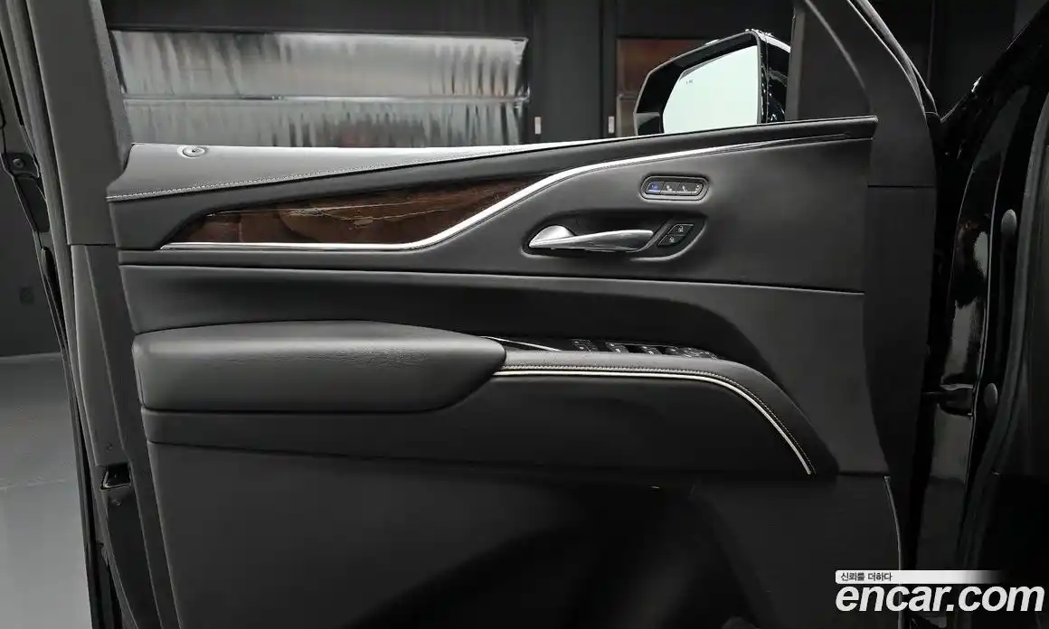 Cadillac Escalade 2021 6.2 гидро в Москве № 2065687, фото 14