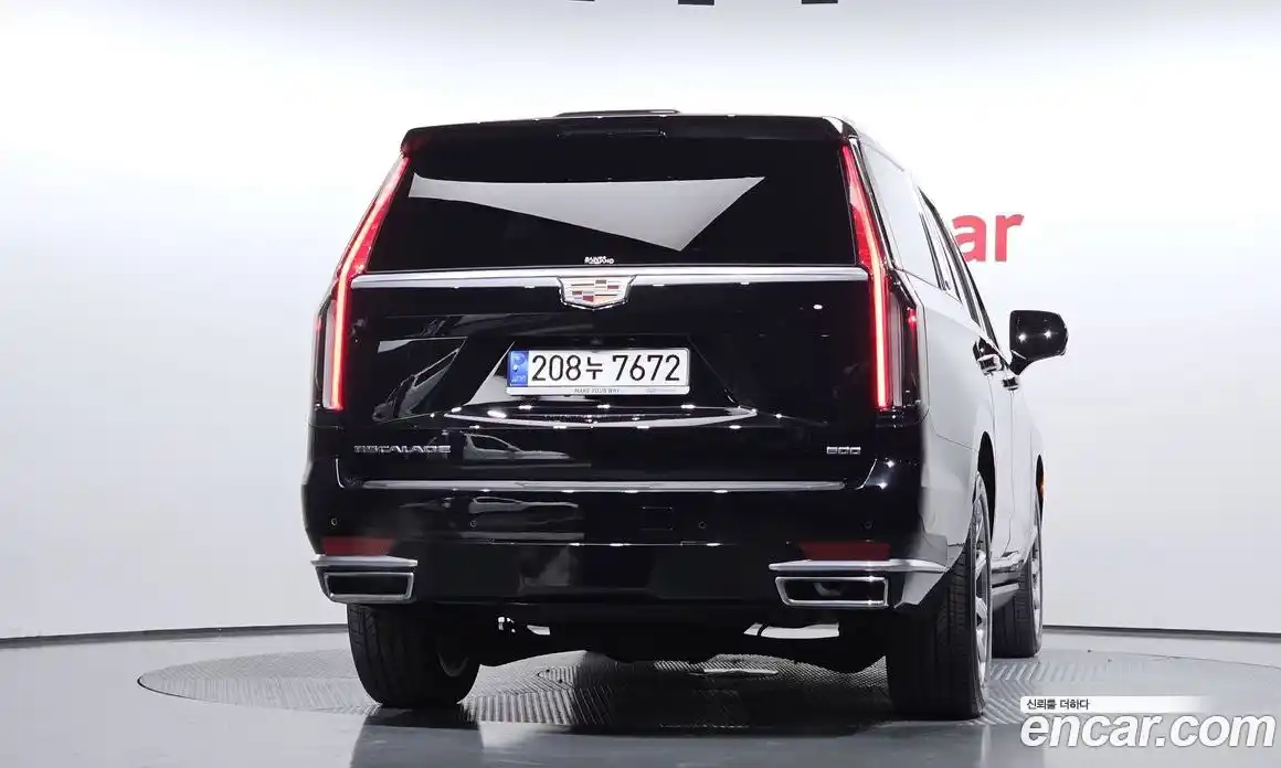 Cadillac Escalade 2021 6.2 гидро в Москве № 2065687, фото 4