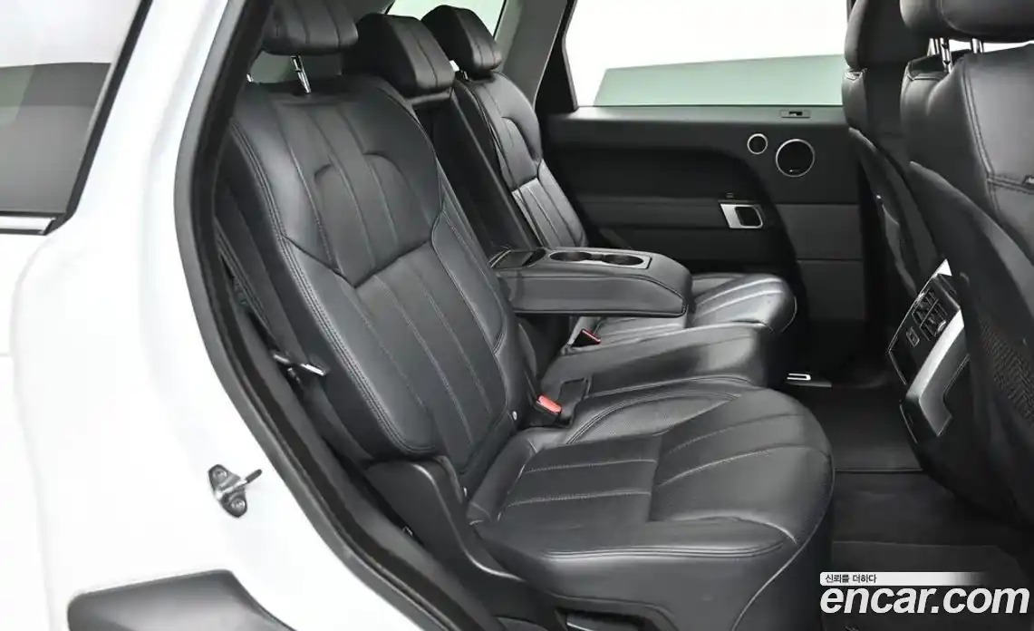 Land Rover Range-Rover Sport 2015 3.0 гидро в Москве № 213594, фото 14