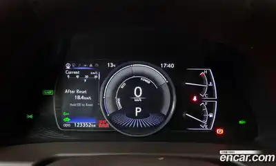 Lexus ES 2018 2.5 гидро в Москве № 214697, миниатюра 8