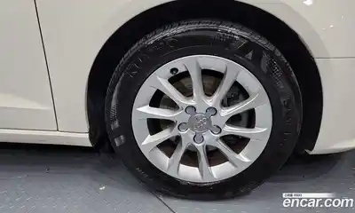 Audi A3 2015 1.6 гидро в Москве № 221822, миниатюра 5