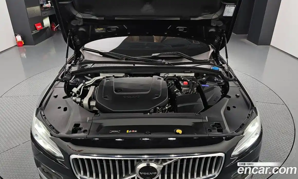 Volvo S90 2021 2.0 гидро в Москве № 230489, фото 6