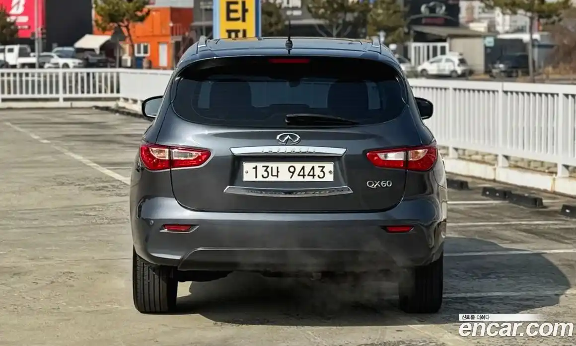 Infiniti QX60 2014 3.5 гидро в Москве № 285531, фото 4
