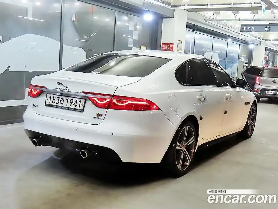 Jaguar XF 2016 3.0 гидро в Москве № 320162, фото 4