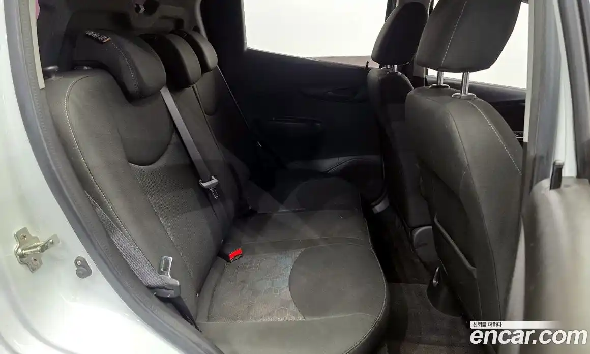 Chevrolet Spark 2016 1.0 гидро в Москве, фото 12