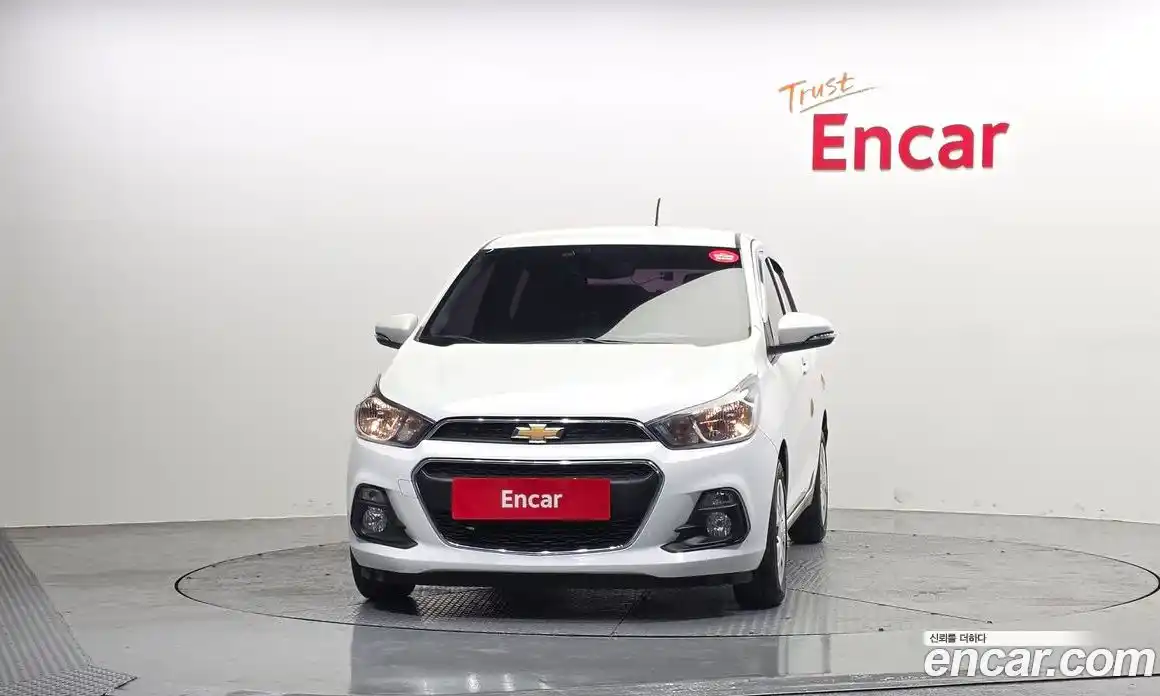 Chevrolet Spark 2016 1.0 гидро в Москве, фото 3