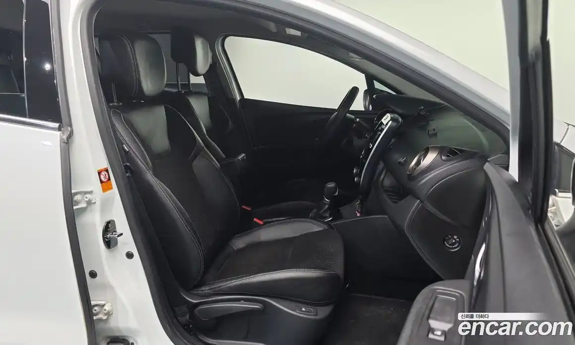 Renault Cilo 2019 1.5 гидро в Москве № 107347, фото 10
