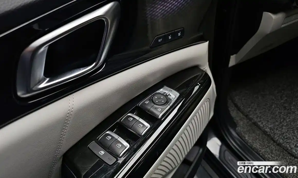Kia Canival 2022 2.2 гидро в Москве № 124212, фото 14