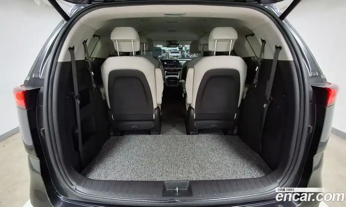 Kia Canival 2022 2.2 гидро в Москве № 124212, фото 21