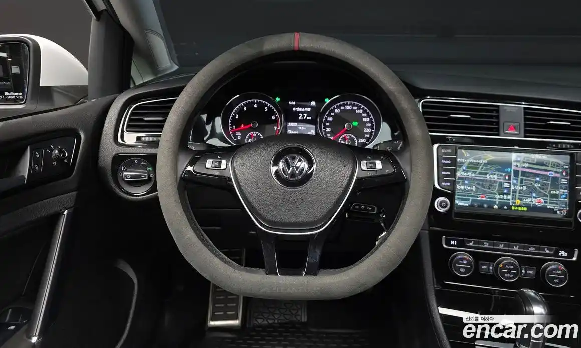 Volkswagen Golf 2014 1.4 гидро в Москве № 155614, фото 12