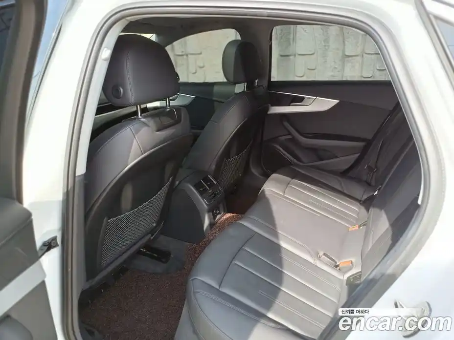 Audi A4 2019 2.0 гидро в Москве № 1618287, фото 8