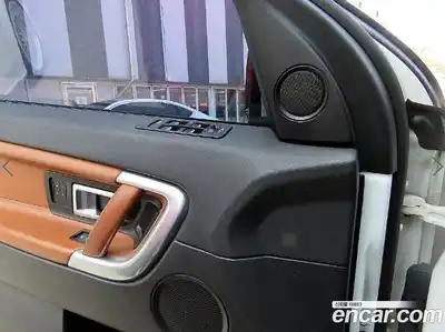 Land Rover Discovery Sport 2017 2.0 гидро в Москве № 1619899, миниатюра 11