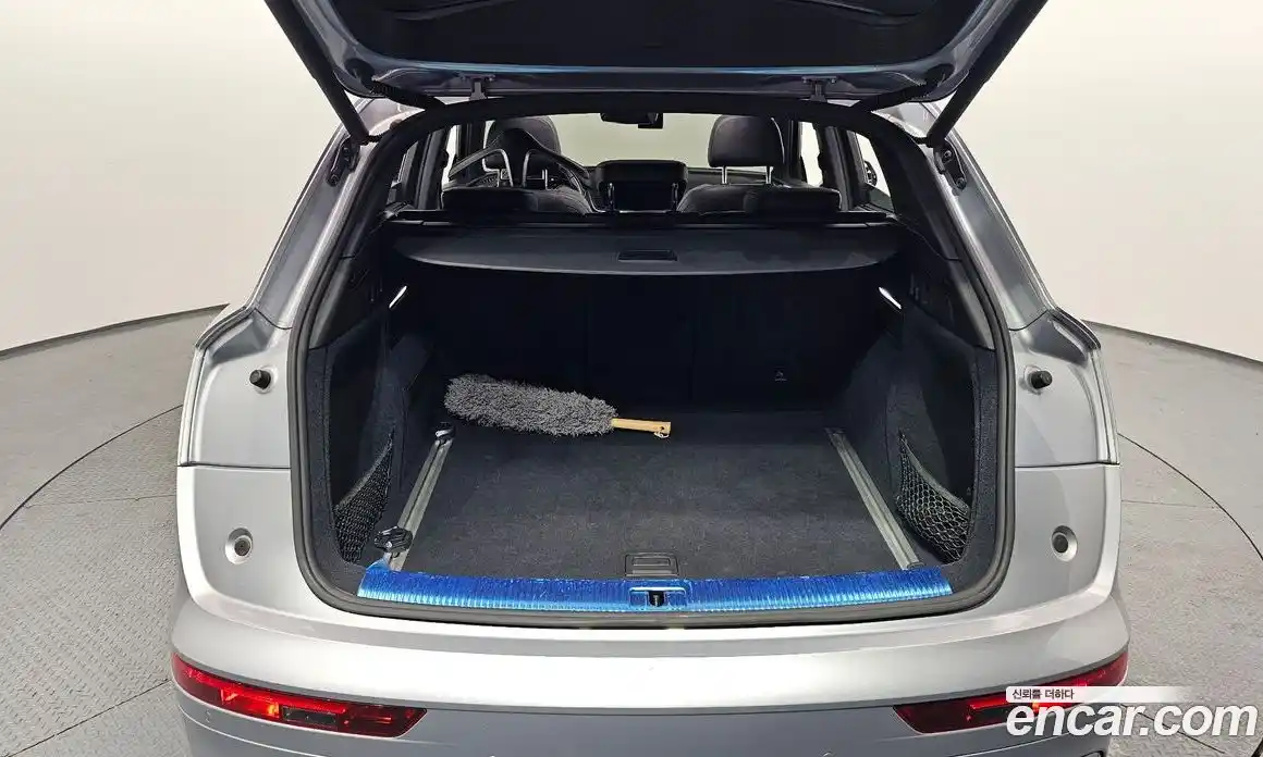 Audi SQ5 2020 3.0 гидро в Москве № 163644, фото 20