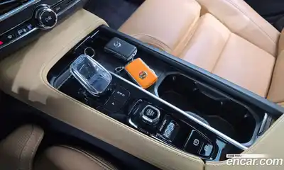Volvo S90 2021 2.0 гидро в Москве № 164338, миниатюра 9