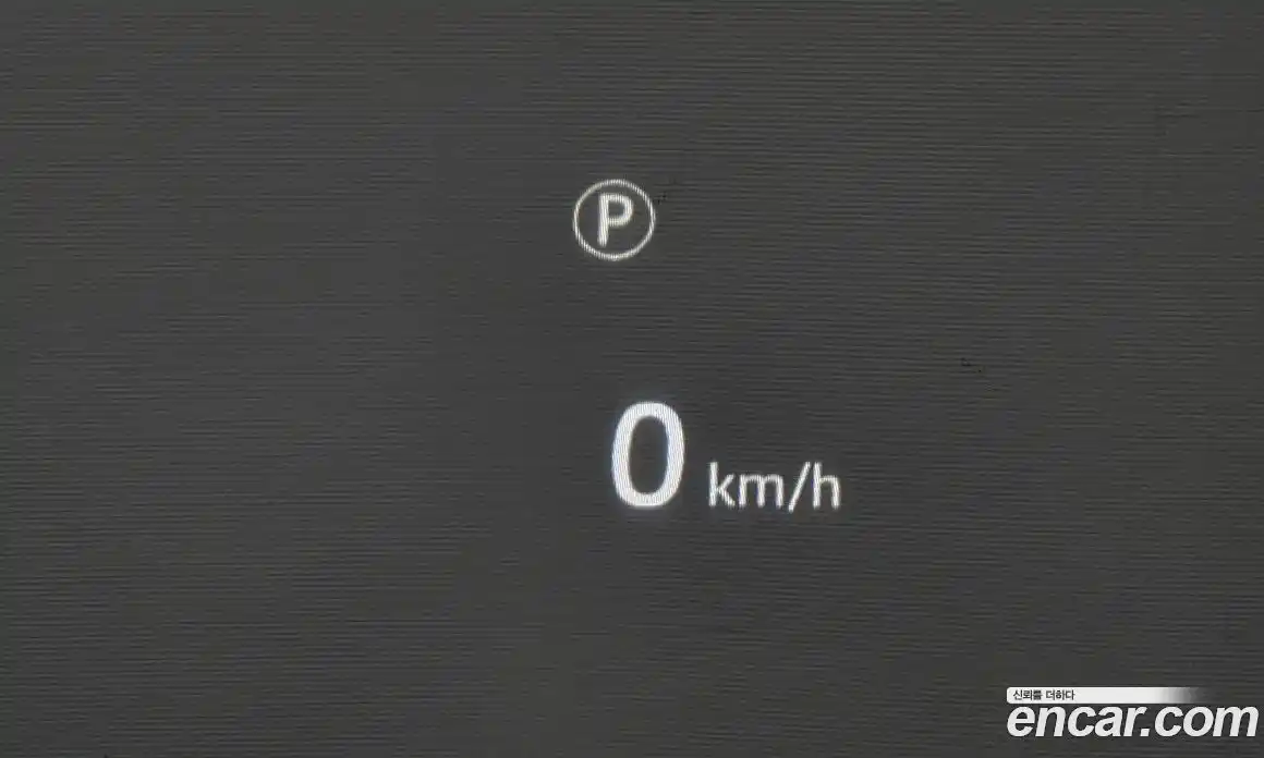 Land Rover Range-Rover Evoque 2024 2.0 гидро в Москве № 166005, фото 19