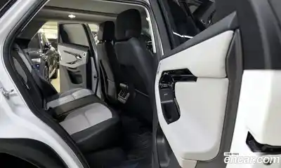 Land Rover Range-Rover Evoque 2025 2.0 гидро в Москве № 166024, миниатюра 9
