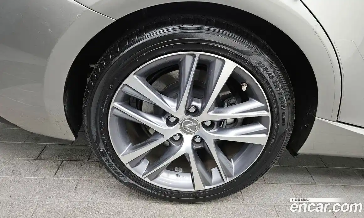 Lexus IS 2018 2.0 гидро в Москве № 168198, фото 5