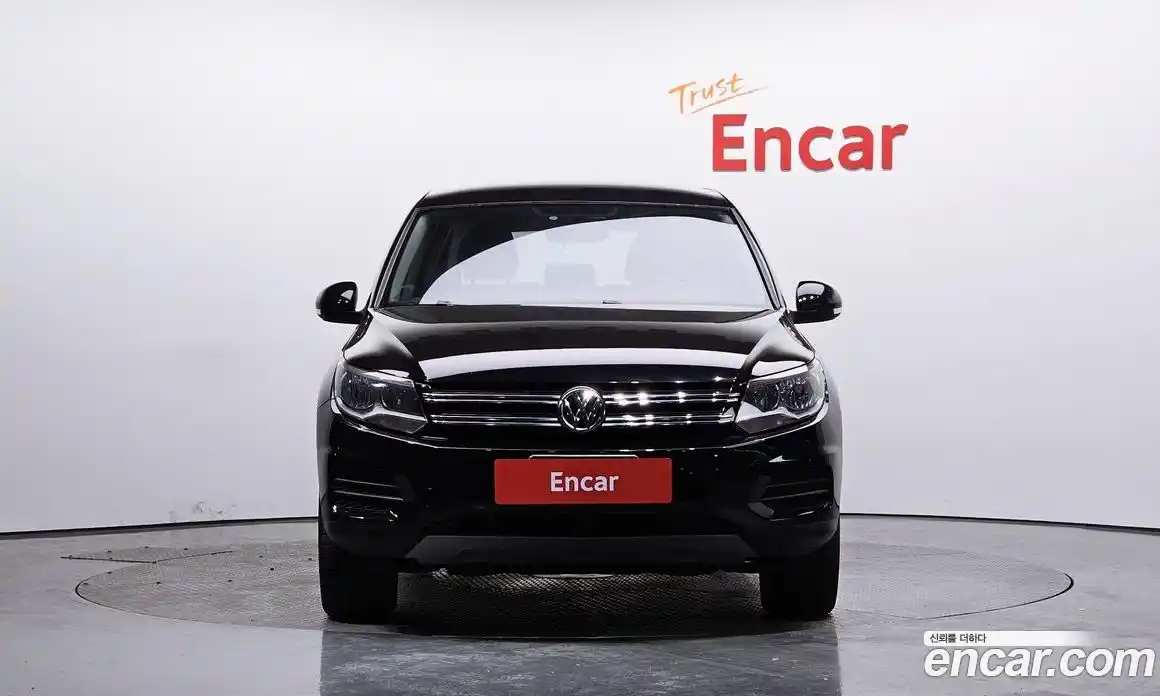 Volkswagen Tiguan 2012 2.0 гидро в Москве № 168947, фото 3