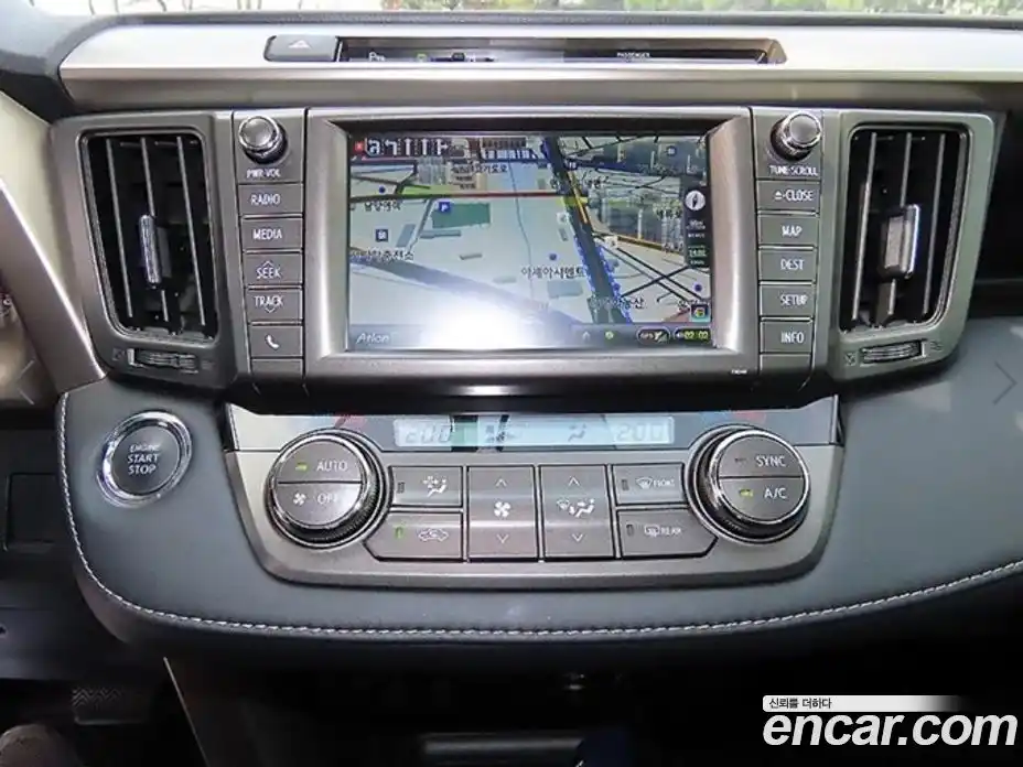 Toyota RAV4 2014 2.5 гидро в Москве № 1695982, фото 13