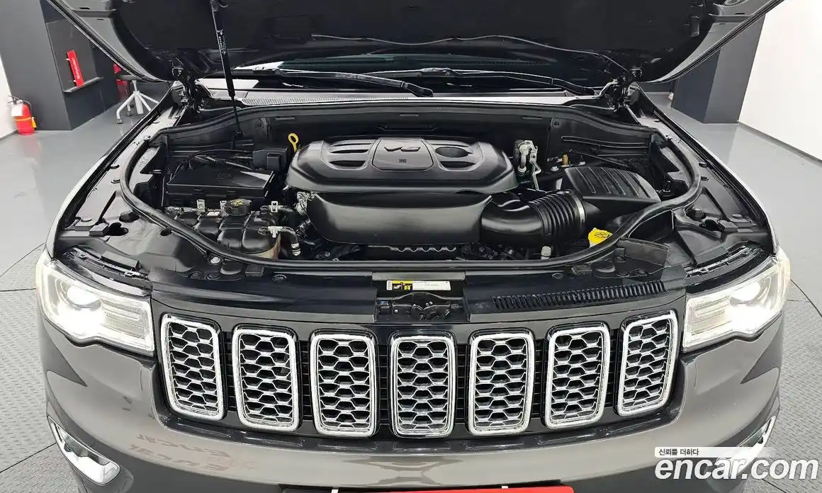 Jeep Cherokee 2020 3.6 гидро в Москве № 169641, фото 6