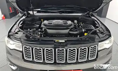 Jeep Cherokee 2020 3.6 гидро в Москве № 169641, миниатюра 6