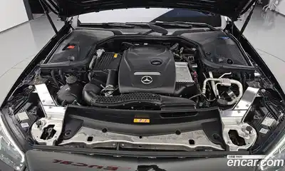 Mercedes-Benz E-Class 2023 2.0 гидро, миниатюра 5