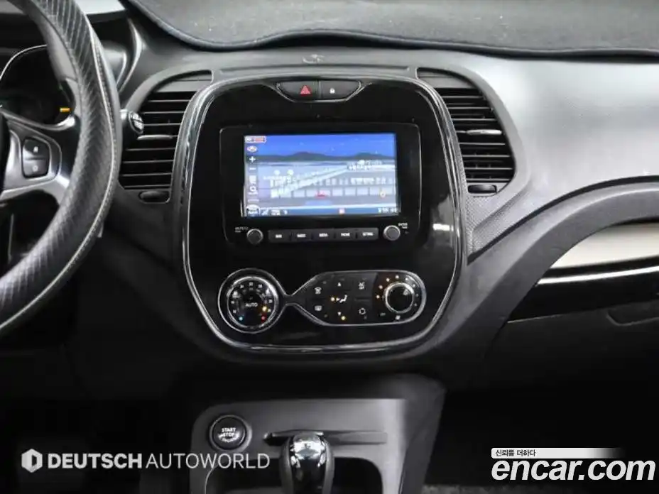 Renault QM3 2015 1.5 гидро в Москве № 186655, фото 14