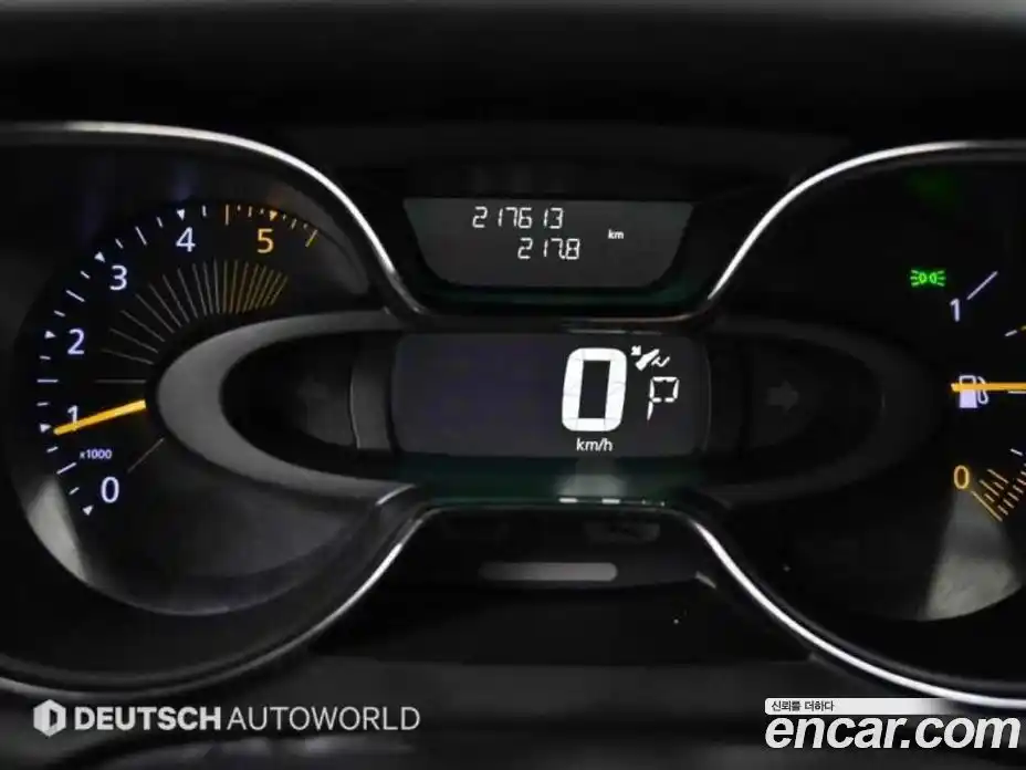 Renault QM3 2015 1.5 гидро в Москве № 186655, фото 8