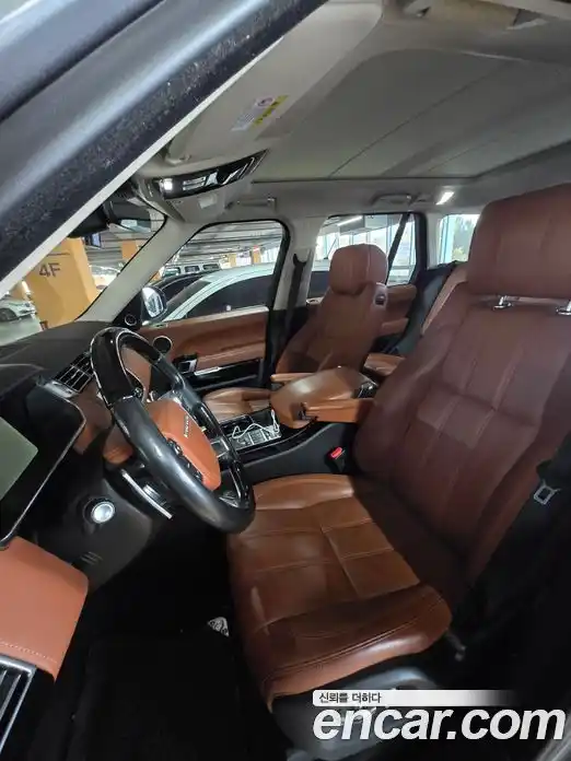 Land Rover Range-Rover 2017 4.4 гидро в Москве № 1982064, фото 5