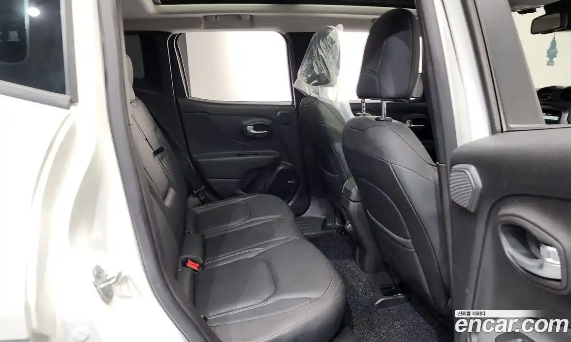 Jeep Renegade 2021 2.4 гидро в Москве № 199439, фото 12