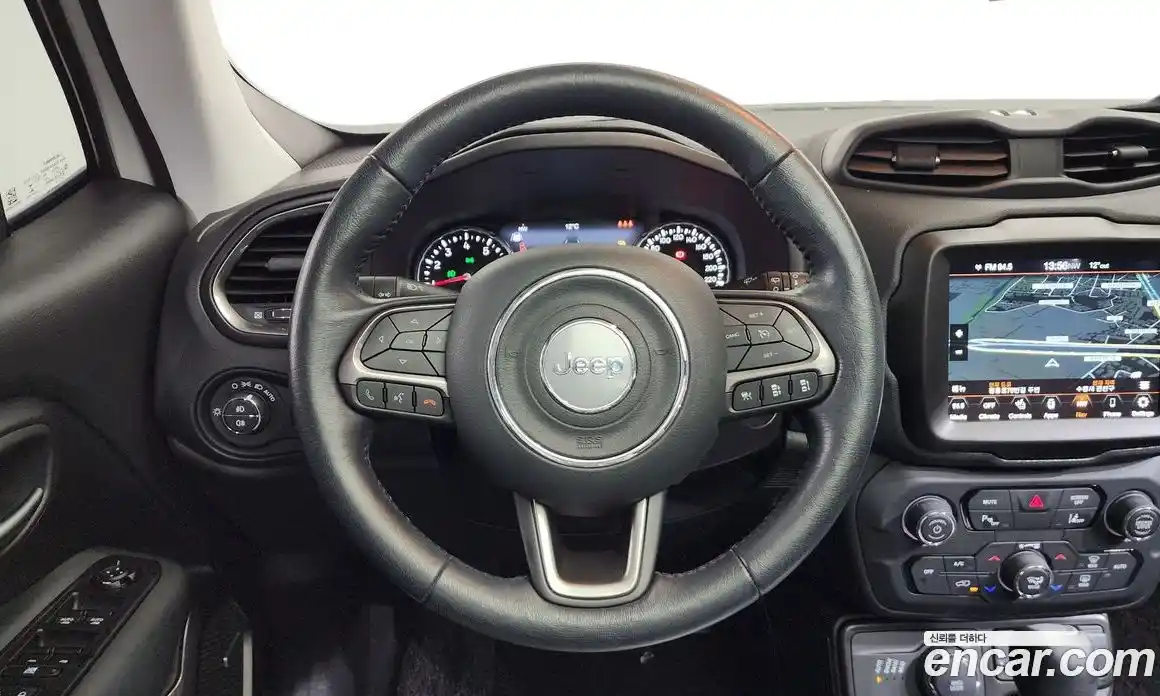 Jeep Renegade 2021 2.4 гидро в Москве № 199439, фото 13
