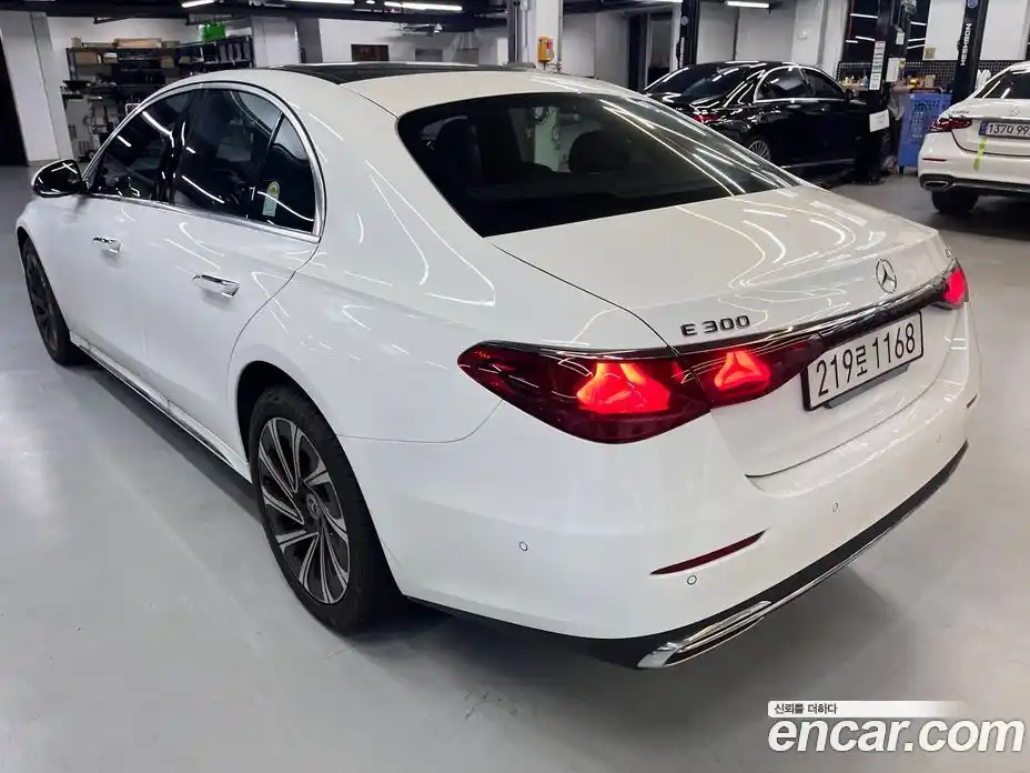 Mercedes-Benz E-Class 2025 2.0 гидро в Москве № 2049658, фото 4
