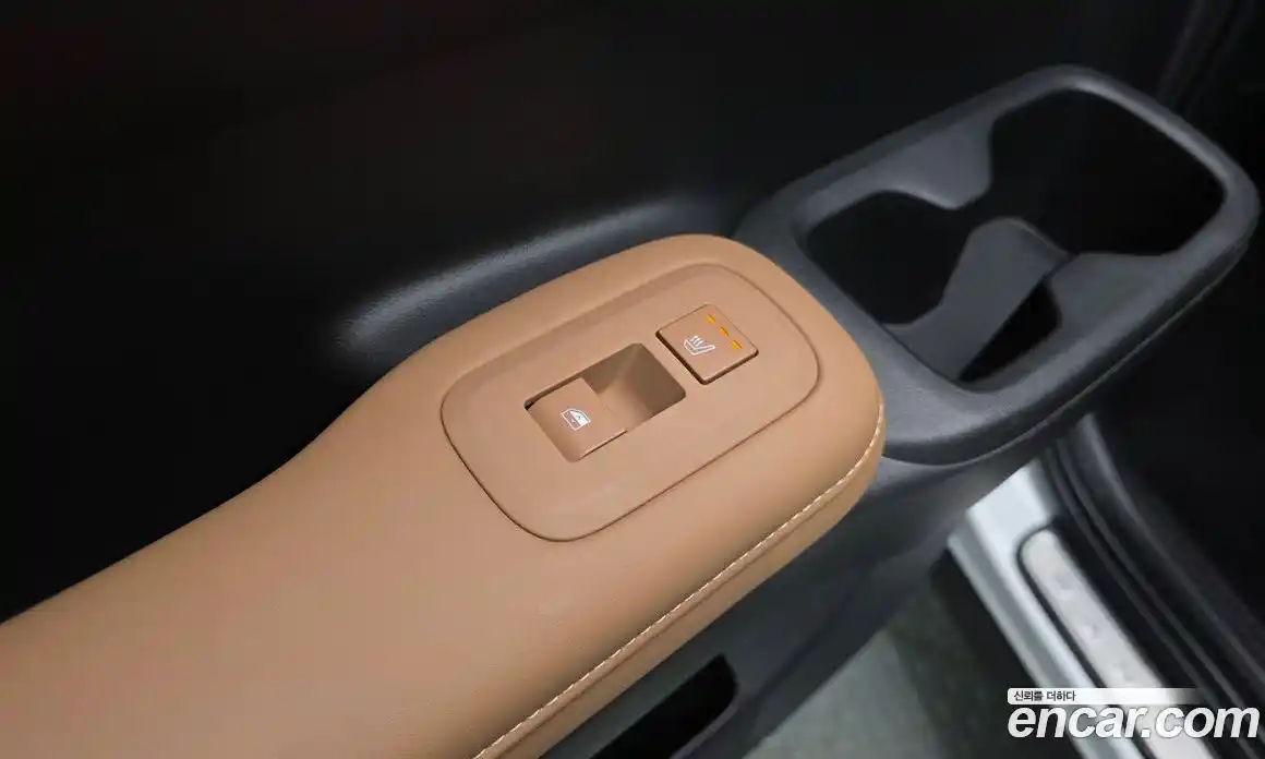 Hyundai Santa Fe 2024 2.5 гидро в Москве № 2049746, фото 25
