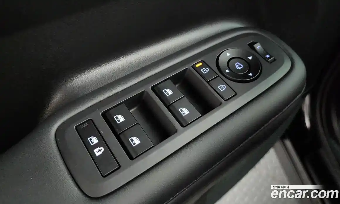 Hyundai Santa Fe 2024 1.6 гидро в Москве № 2049751, фото 27