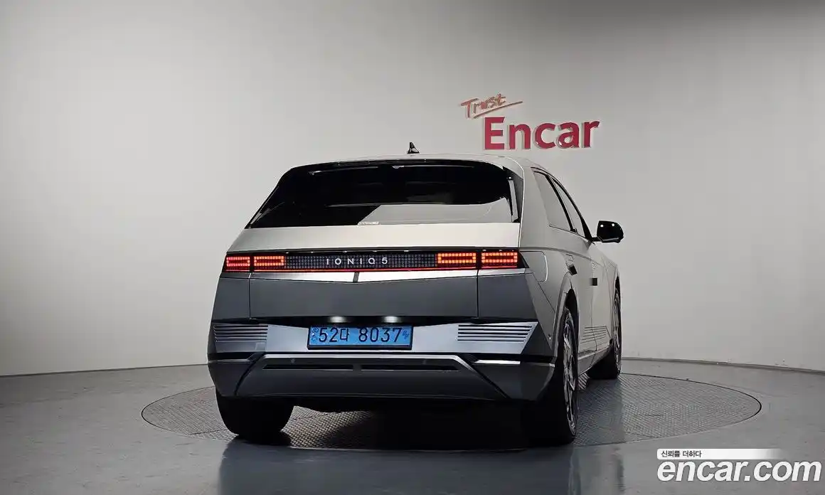Hyundai Ioniq 5 2023 0.1 гидро в Москве № 2049767, фото 3