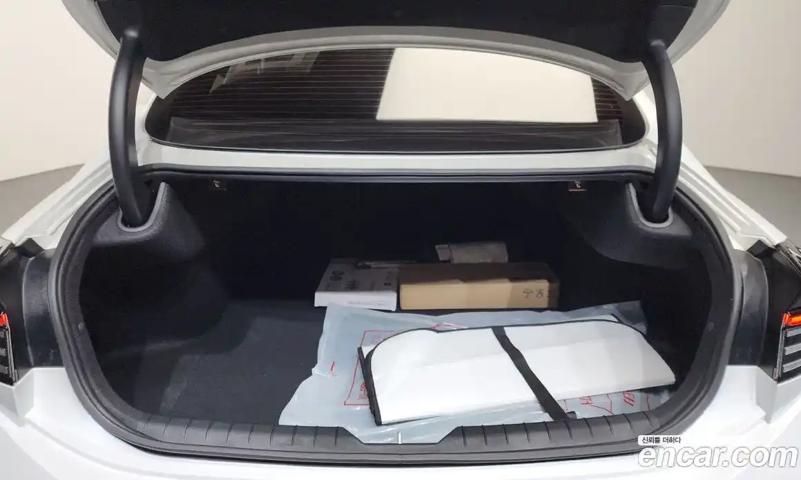 Hyundai Sonata 2023 2.0 гидро в Москве № 2049784, фото 24