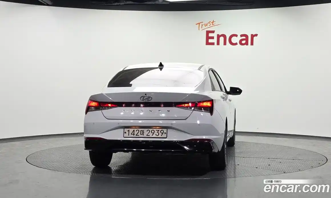 Hyundai Avante 2022 1.6 гидро в Москве № 2049814, фото 4