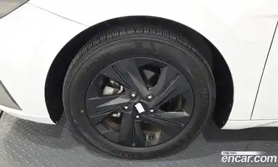 Hyundai Avante 2022 1.6 гидро в Москве № 2049814, миниатюра 5