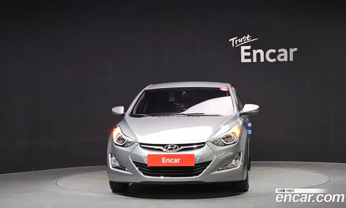 Hyundai Avante 2014 1.6 гидро в Москве № 2049985, фото 3