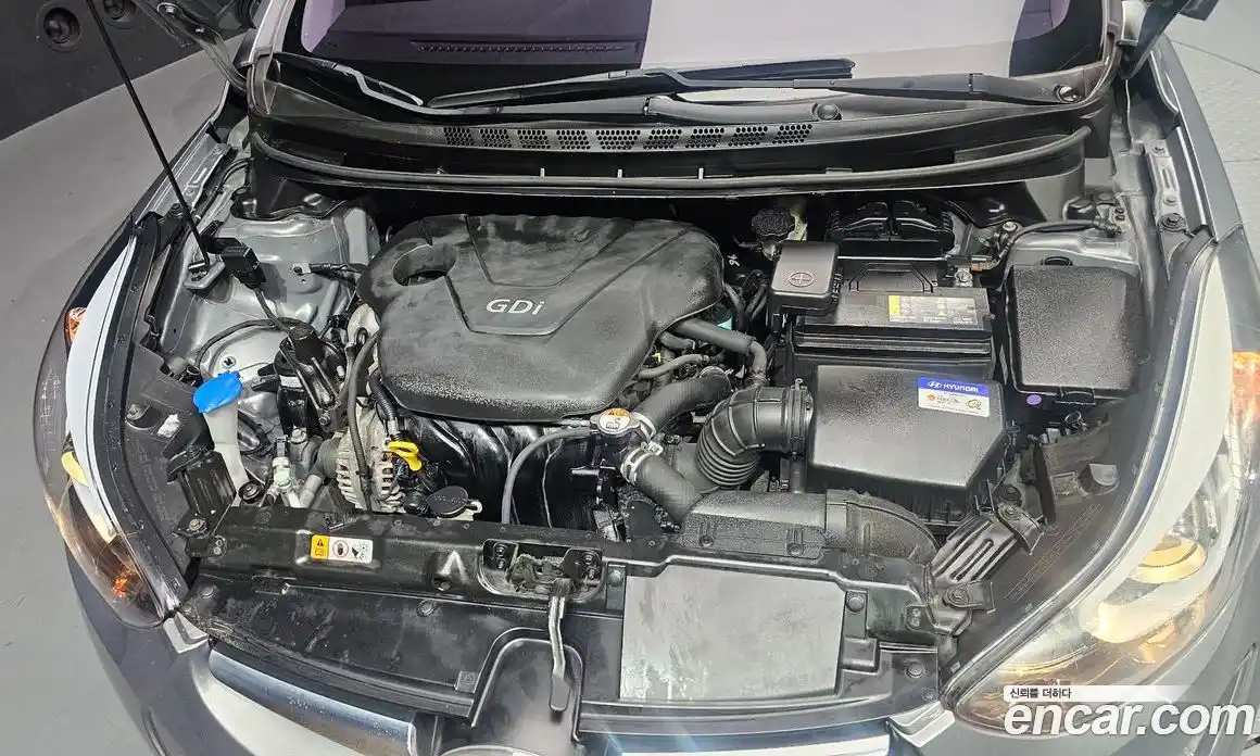 Hyundai Avante 2014 1.6 гидро в Москве № 2049985, фото 6