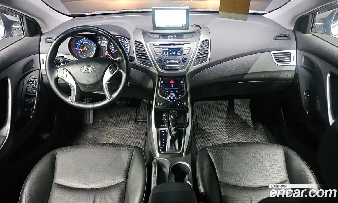 Hyundai Avante 2014 1.6 гидро в Москве № 2049985, фото 10