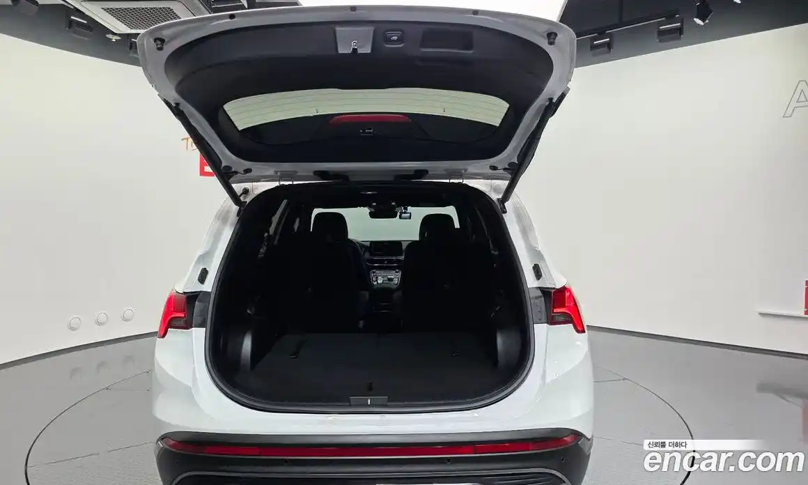 Hyundai Santa Fe 2023 2.5 гидро в Москве № 2050160, фото 33