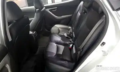 Hyundai Avante 2012 1.6 механика в Москве № 2050168, миниатюра 12