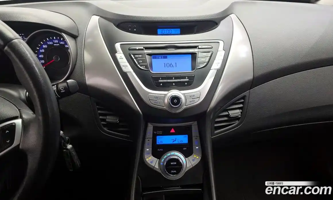 Hyundai Avante 2012 1.6 механика в Москве № 2050168, фото 14